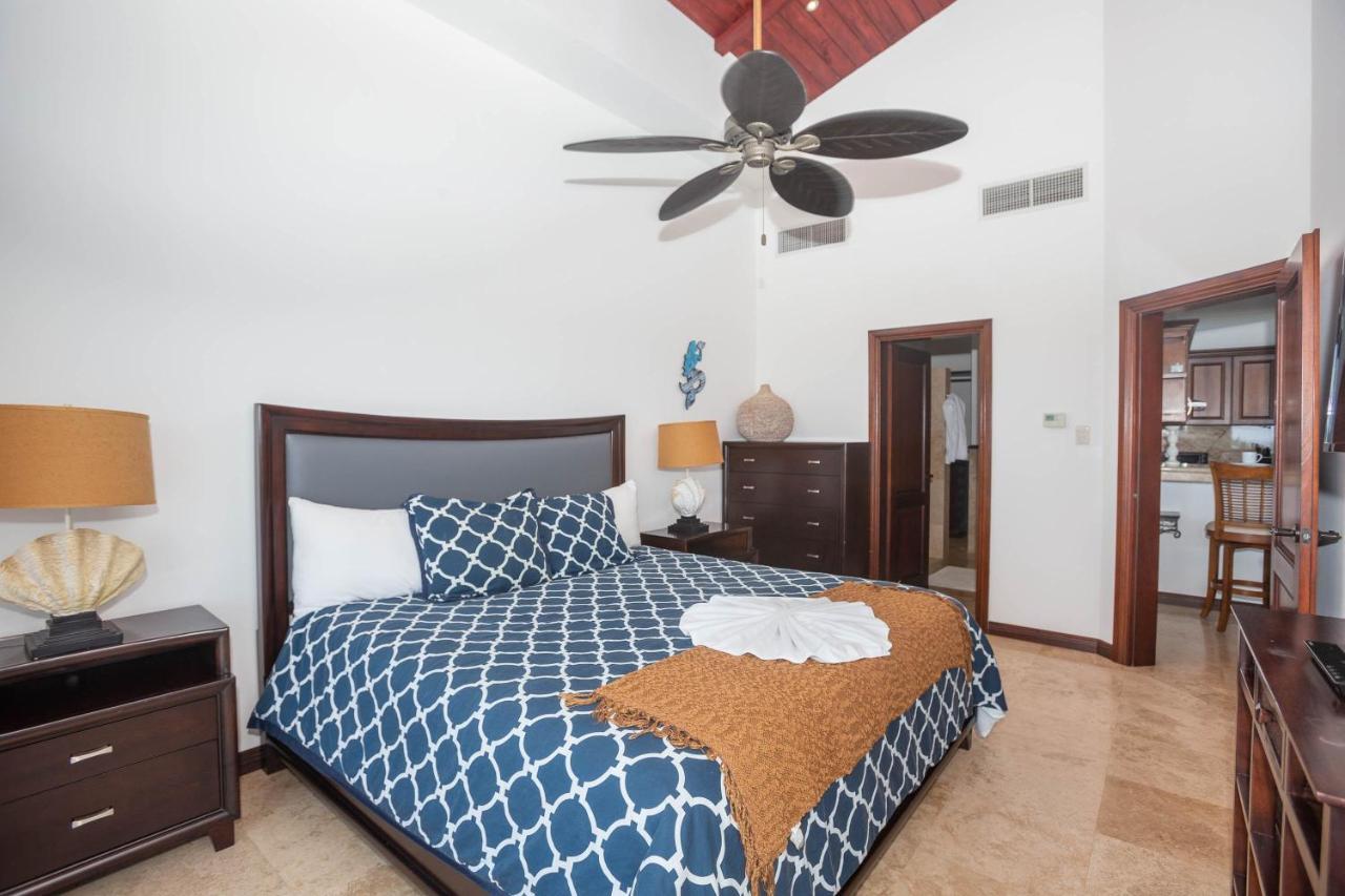 Pristine Bay Villa 1304 With Large Pool - 3 Bedroom Condo French Harbour Ngoại thất bức ảnh