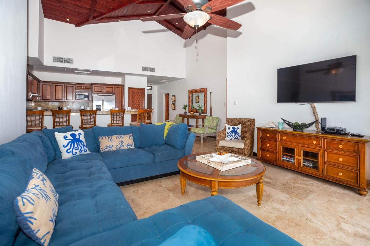 Pristine Bay Villa 1304 With Large Pool - 3 Bedroom Condo French Harbour Ngoại thất bức ảnh